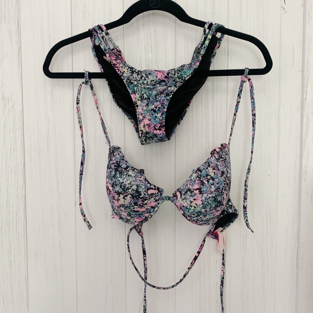 VS splatter paint bathing suit set